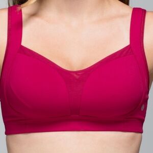 Lululemon Ta Ta Tamer Sports Bra Size 32C